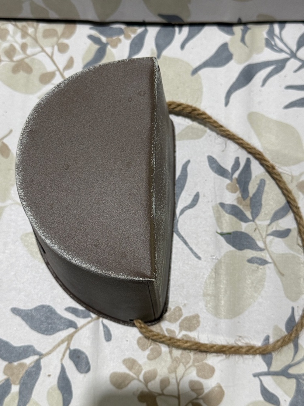 Rustic Metal Flower Pot with Rope Handle - Brown - Picture 4 of 9